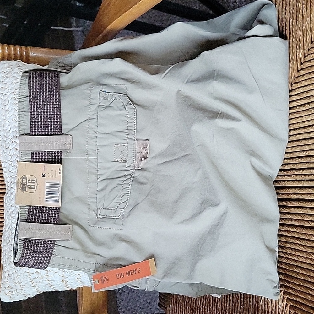 Route 66 khaki cargo shorts with belt, size 42